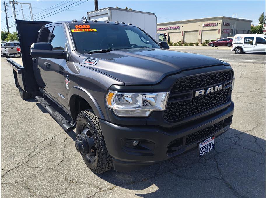 Used 2022 RAM 3500 Tradesman image 2