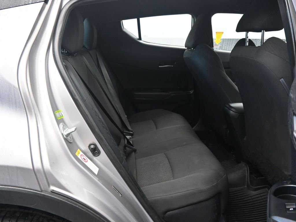 Used 2019 Toyota C-HR image 17