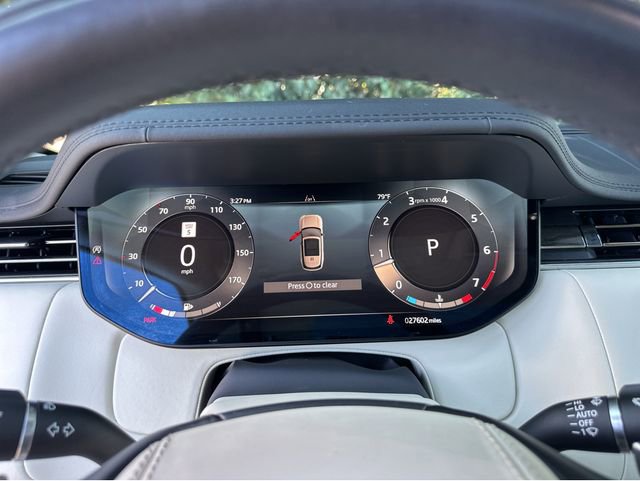 Used 2024 Land Rover Range Rover SE image 10