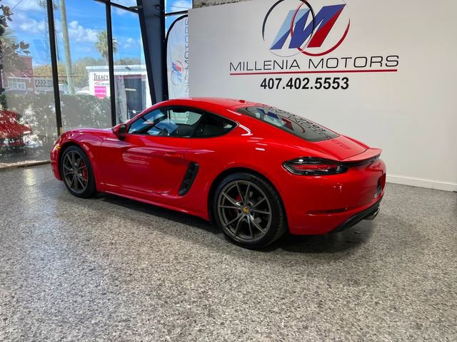 Used 2024 Porsche 718 Cayman S w/ Premium Package image 2