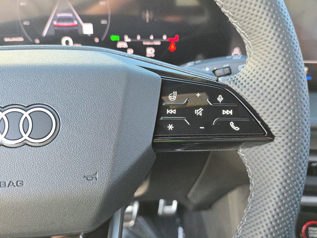 New 2025 Audi SQ5 Prestige image 21