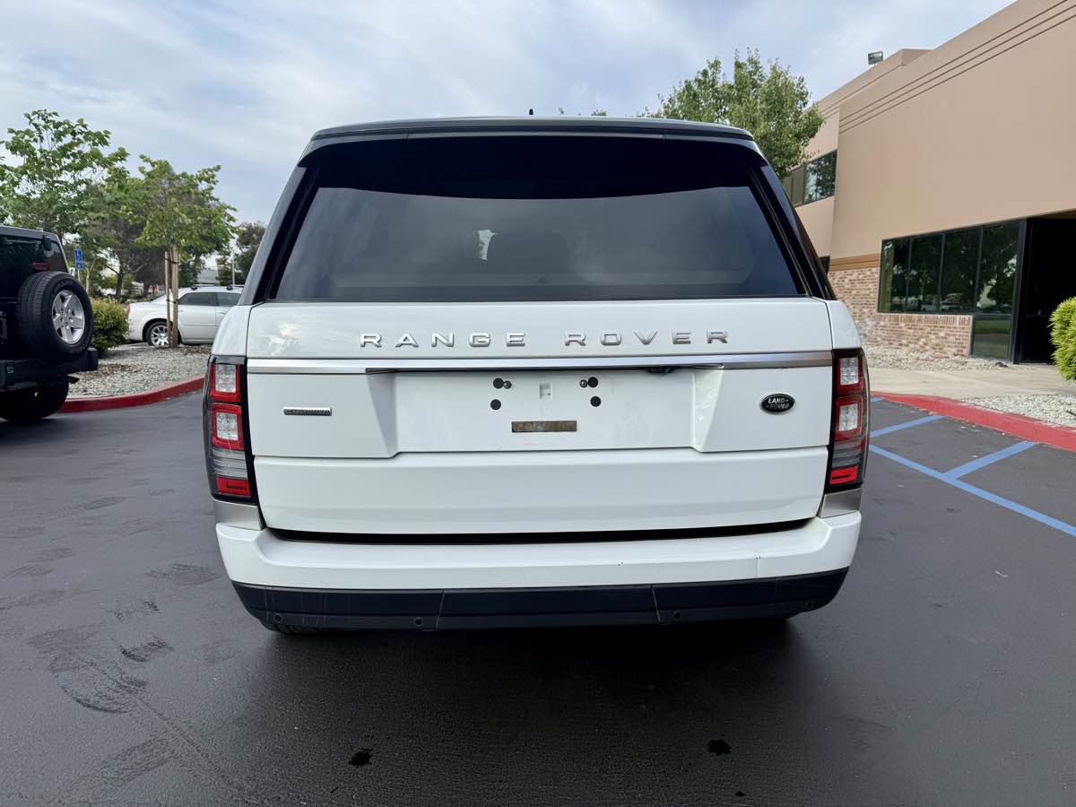 Used 2016 Land Rover Range Rover Long Wheelbase Supercharged image 12