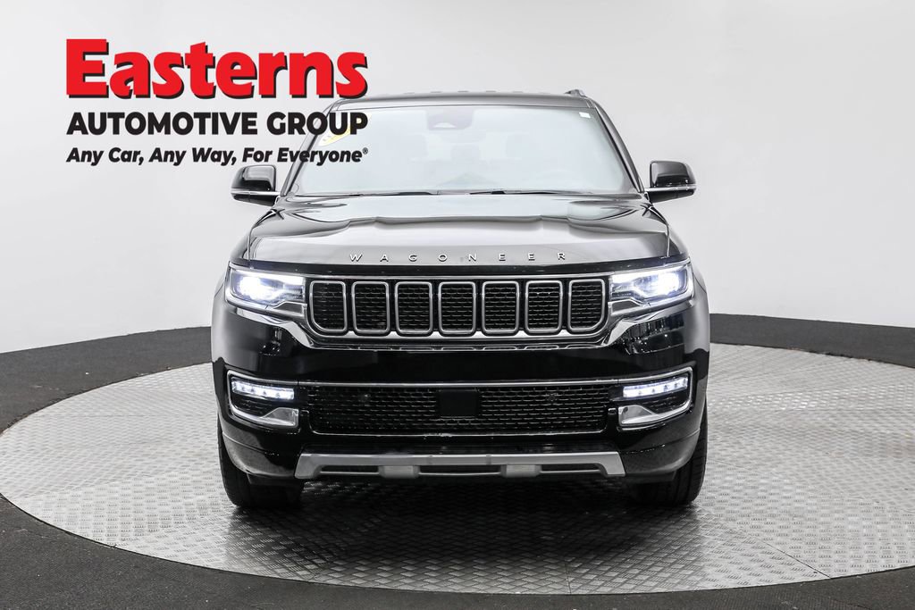 Used 2022 Jeep Wagoneer Series II image 2