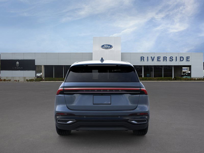 New 2026 Lincoln Nautilus Premier image 5