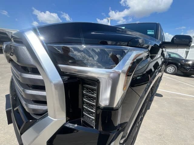 New 2026 Toyota Tundra Limited RWD image 8