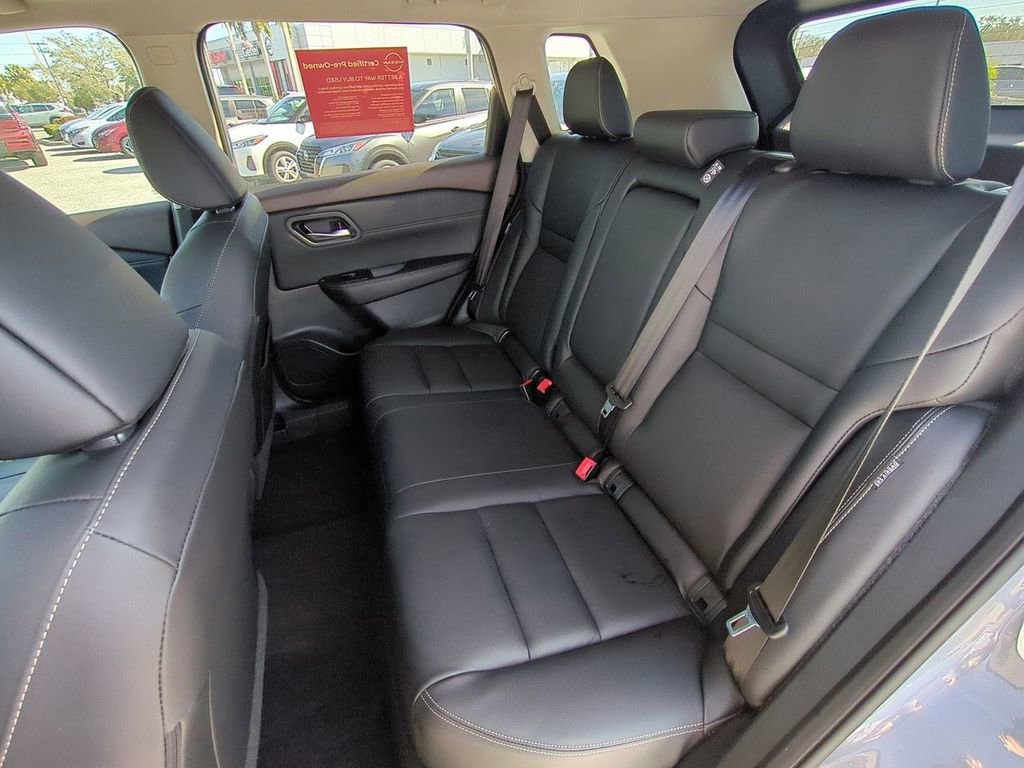 Certified 2023 Nissan Rogue SL image 14