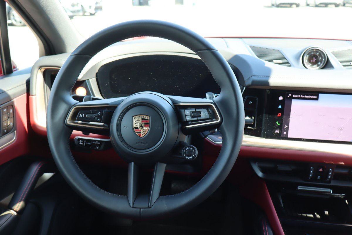 Used 2025 Porsche Cayenne E-Hybrid AWD/4WD image 10
