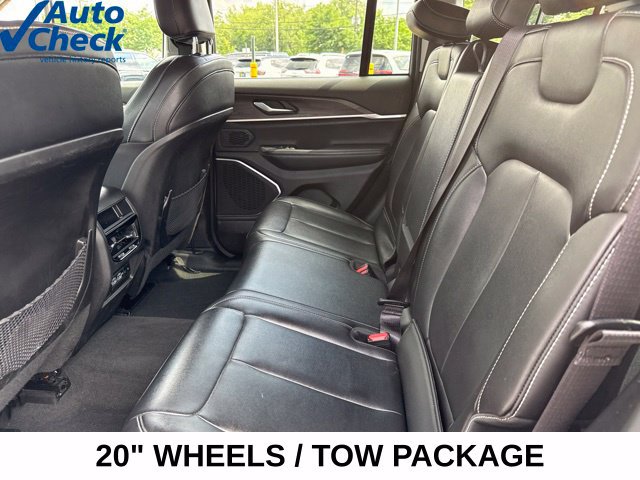 Used 2023 Jeep Grand Cherokee Limited w/ Trailer Tow Prep Group (B) AWD/4WD image 19