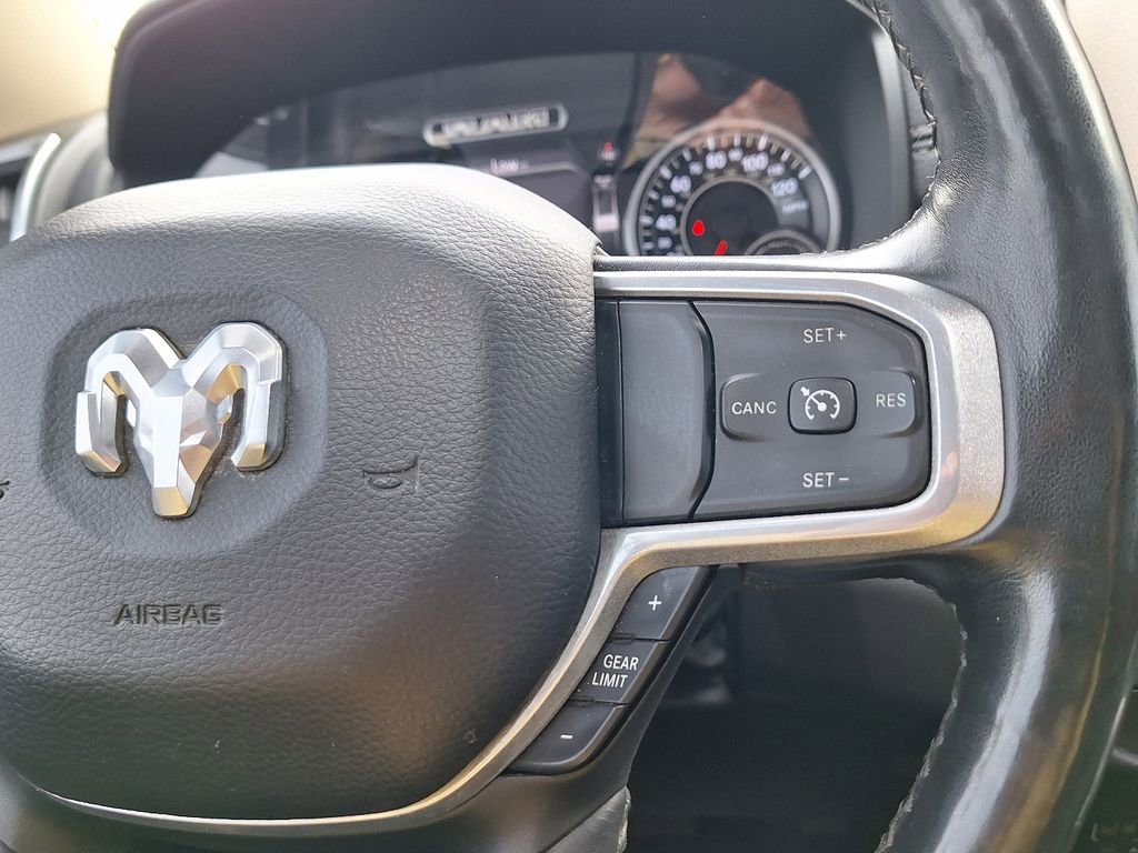 Used 2019 RAM 1500 Laramie image 17