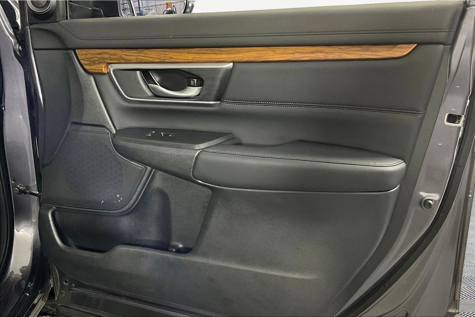 Used 2020 Honda CR-V EX-L image 28