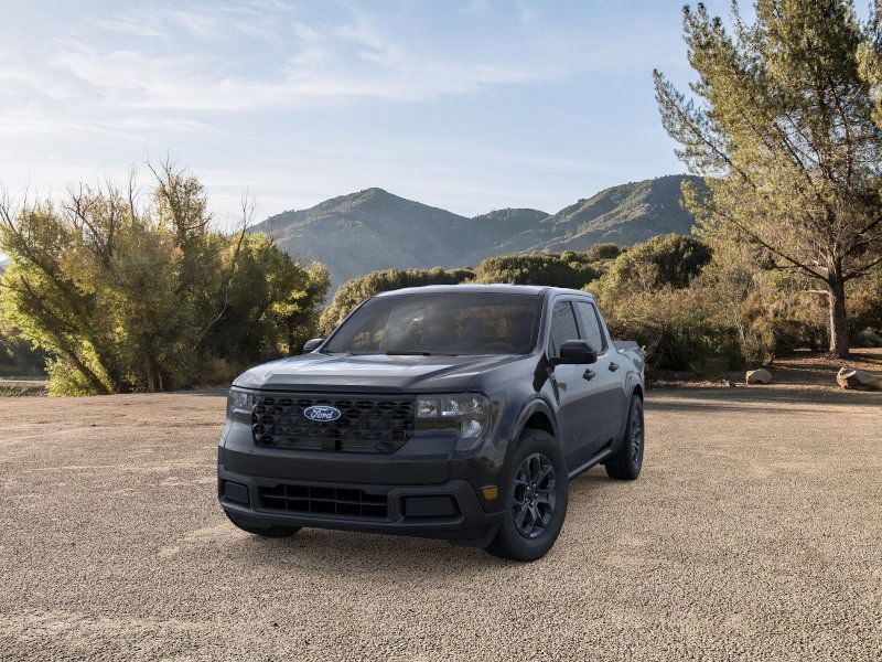 New 2025 Ford Maverick XLT w/ XLT Luxury Package image 2