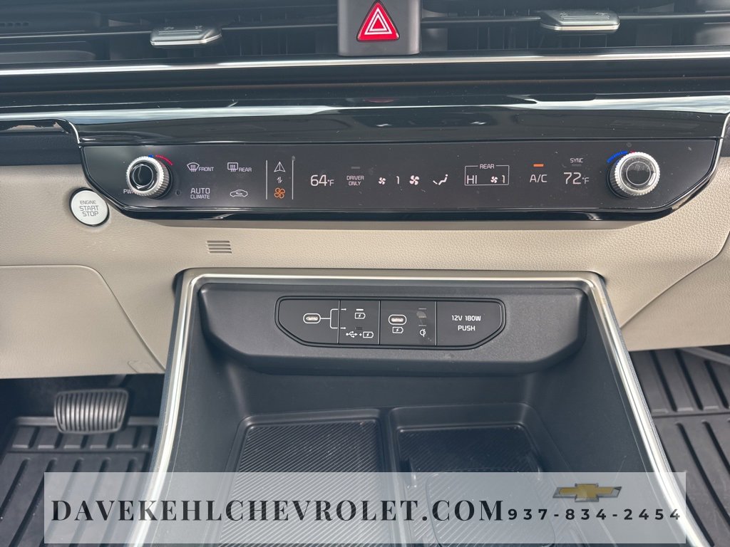 Used 2025 Kia Carnival SX Prestige image 14