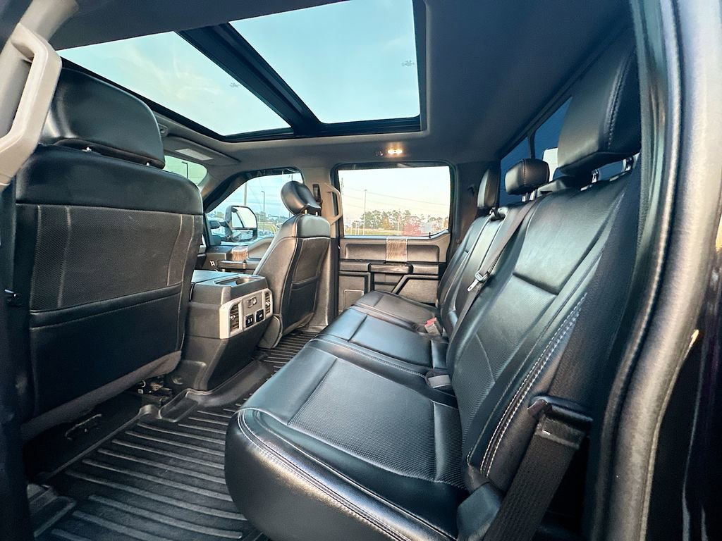 Used 2019 Ford F350 Lariat w/ Lariat Ultimate Package image 4