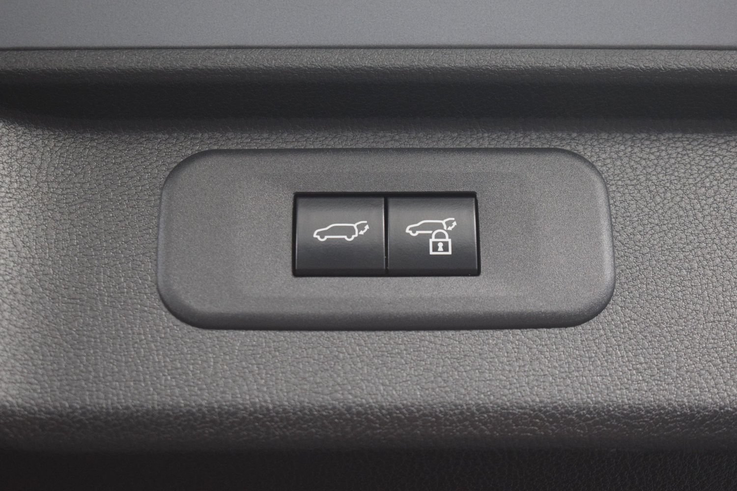Used 2024 Toyota Grand Highlander AWD image 13