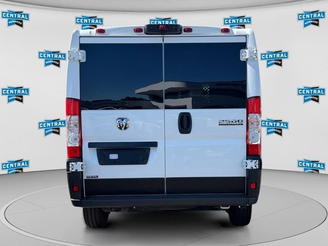 Used 2025 RAM ProMaster 2500 w/ U-Haul Equipment Group FWD image 4