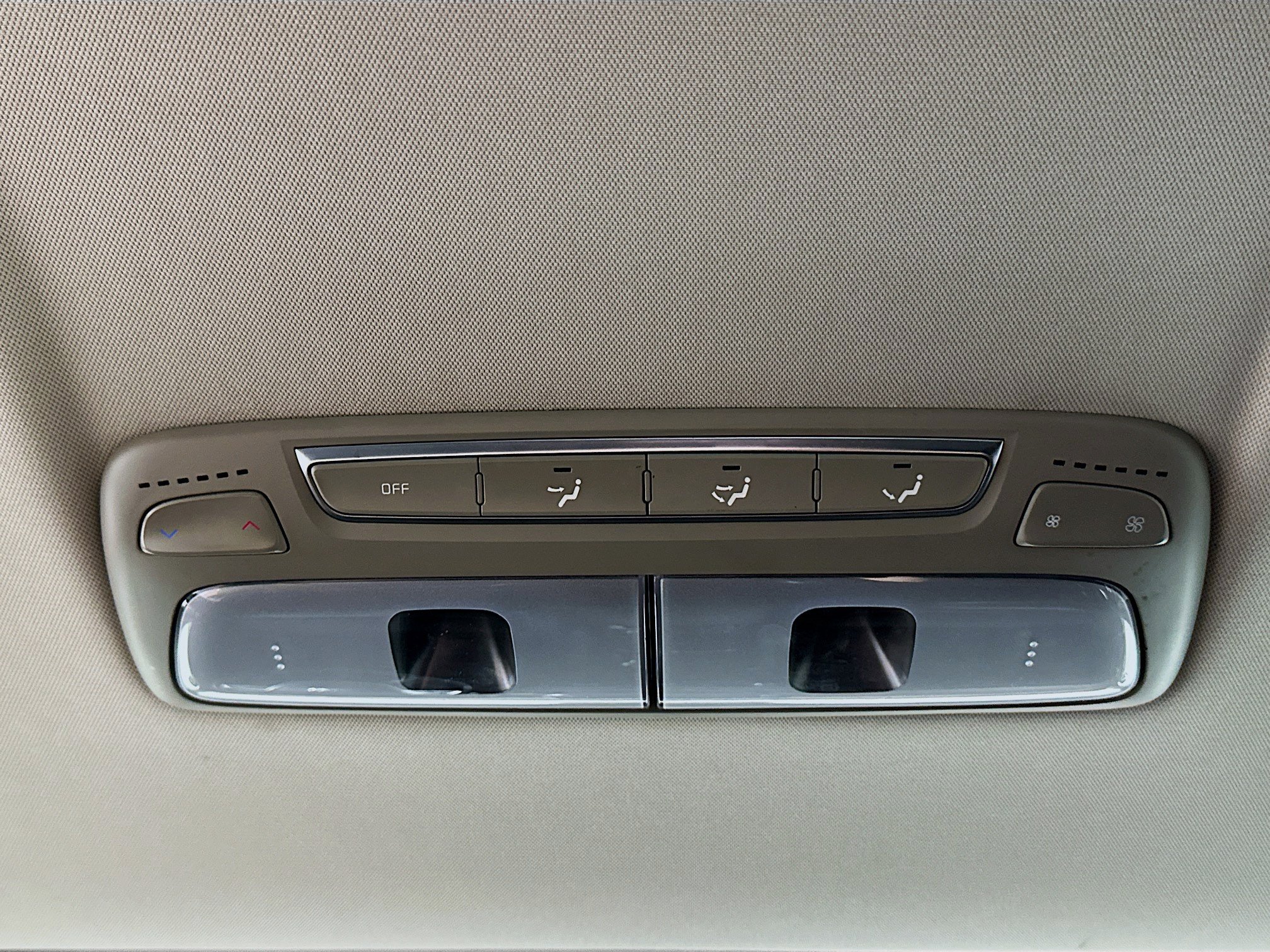 Used 2020 Kia Telluride S AWD/4WD image 27