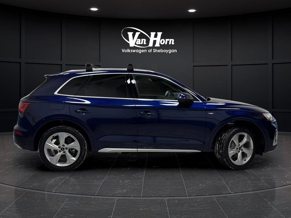 Used 2025 Audi Q5 2.0T Premium Plus w/ Premium Plus Package image 2