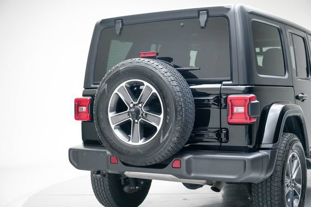 Used 2023 Jeep Wrangler Unlimited Sahara w/ LED Lighting Group AWD/4WD image 21