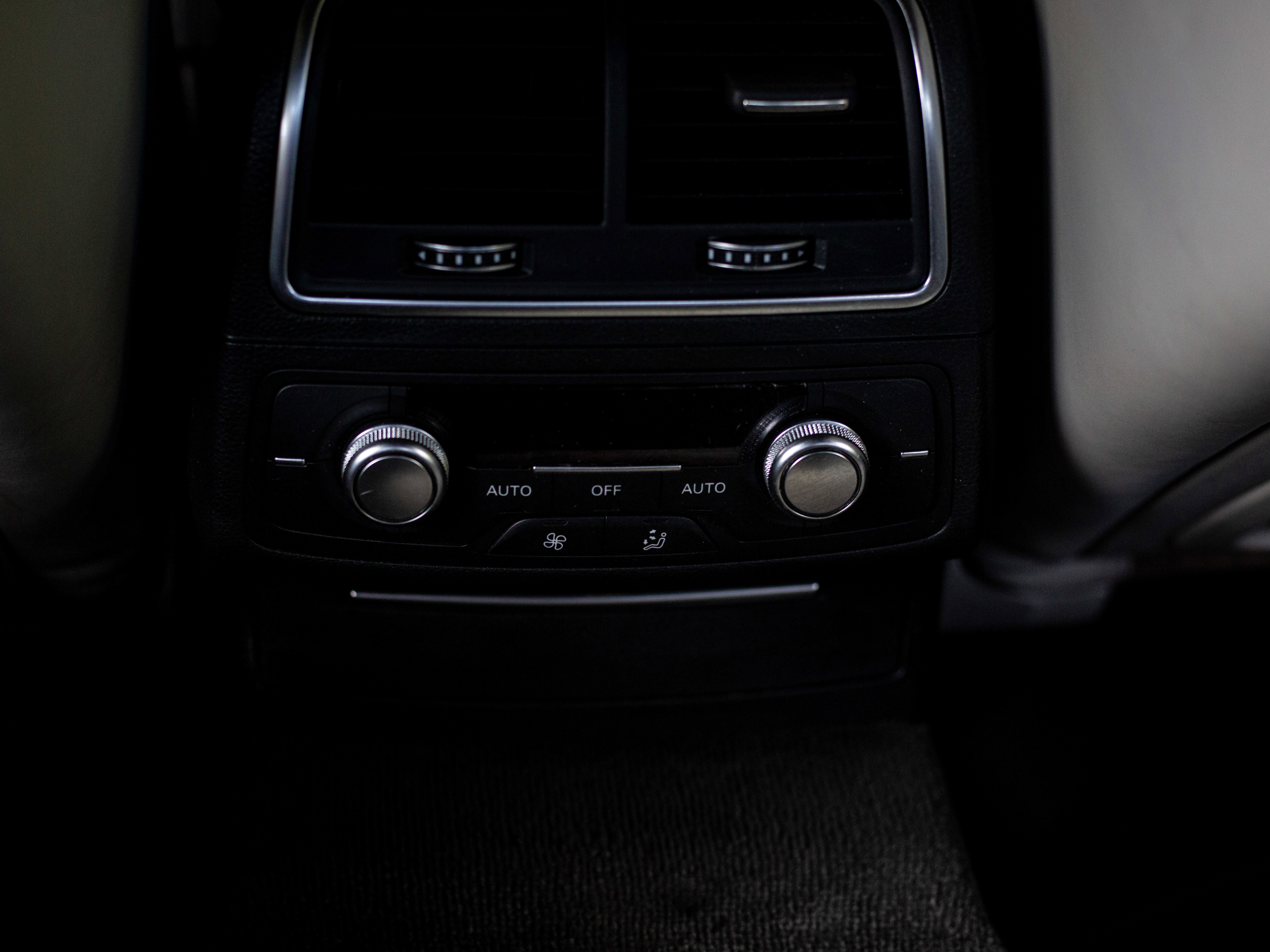 Used 2017 Audi S6 Prestige w/ S6 Sport Package image 66