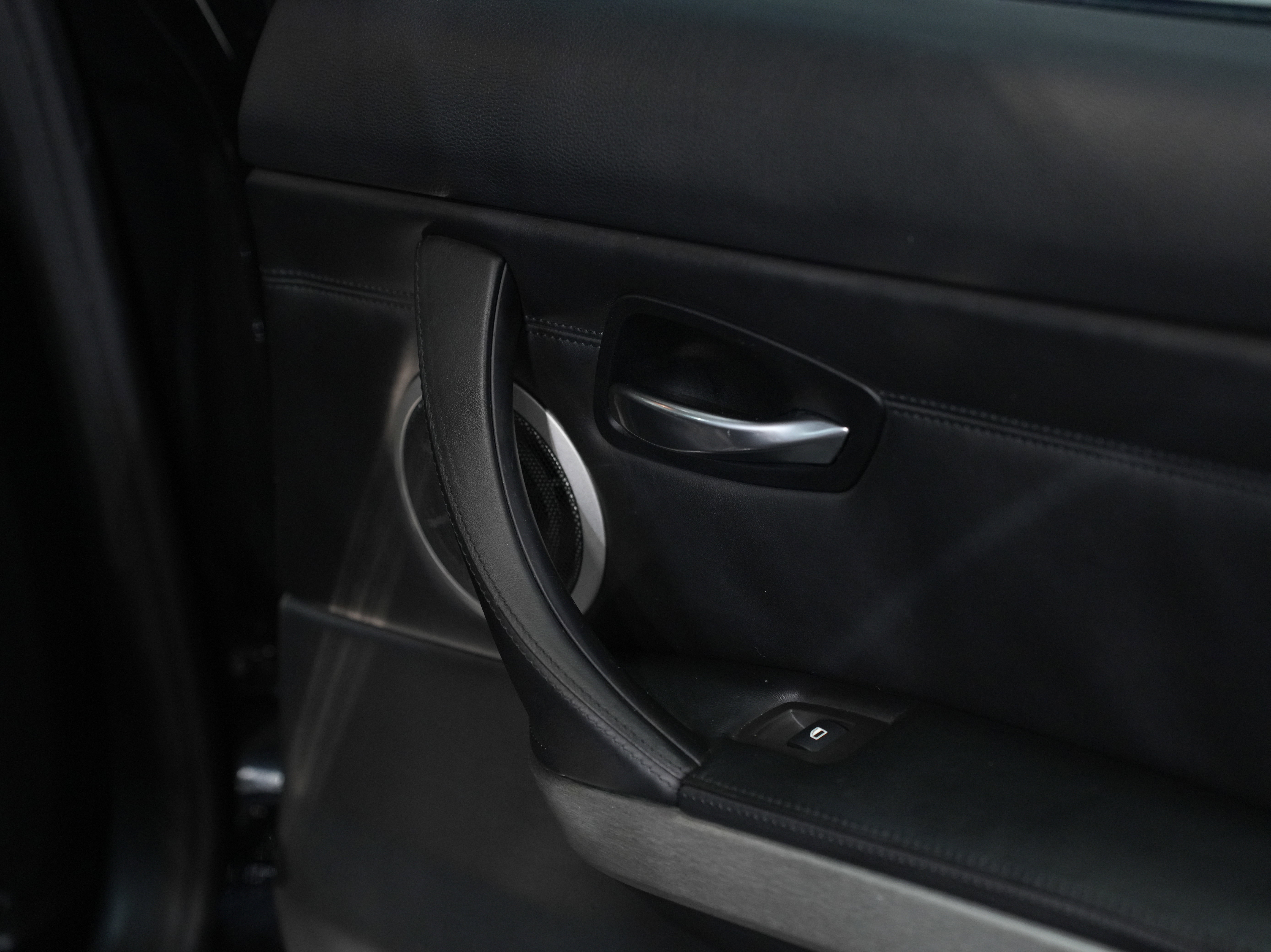 Used 2011 BMW M3 Sedan image 30