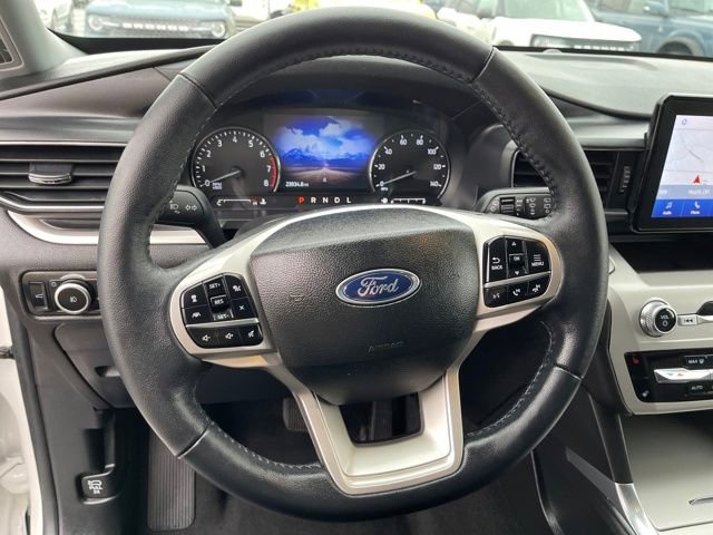 Used 2023 Ford Explorer XLT w/ Equipment Group 202A image 14