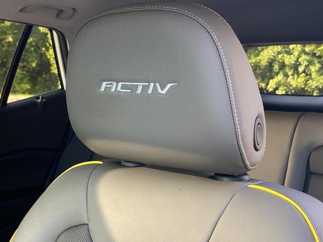 Used 2024 Chevrolet Trax ACTIV w/ Sunroof Package FWD image 15