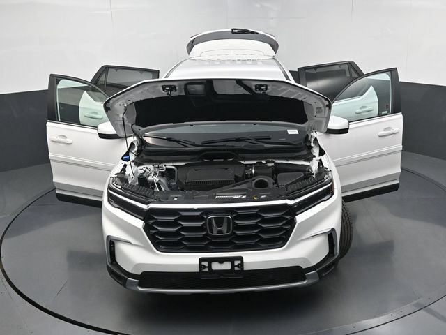 Used 2025 Honda Pilot EX-L image 43