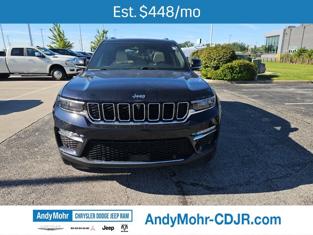 Used 2023 Jeep Grand Cherokee Limited w/ Luxury Tech Group II AWD/4WD image 2
