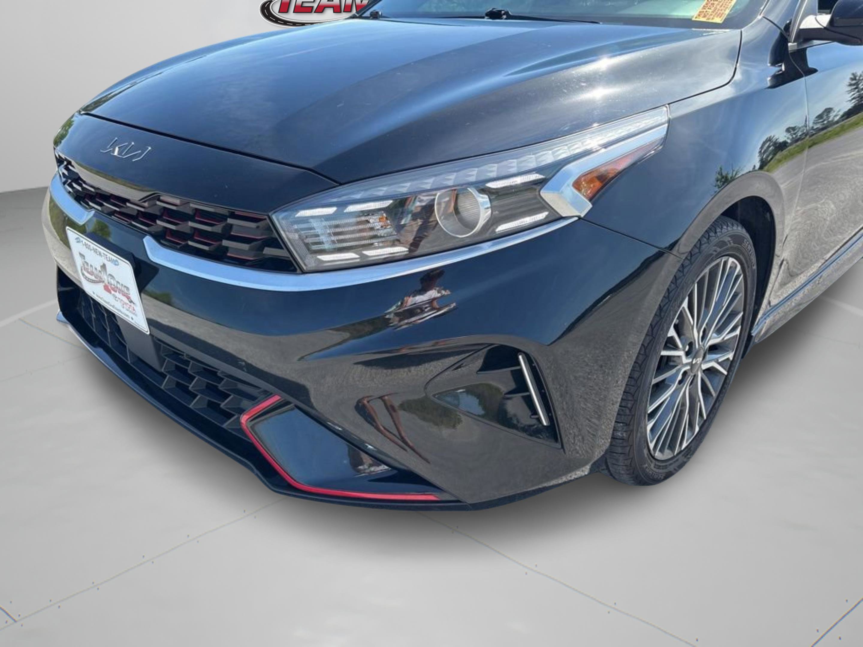 Used 2023 Kia Forte GT-Line w/ GT-Line Technology Package FWD image 41