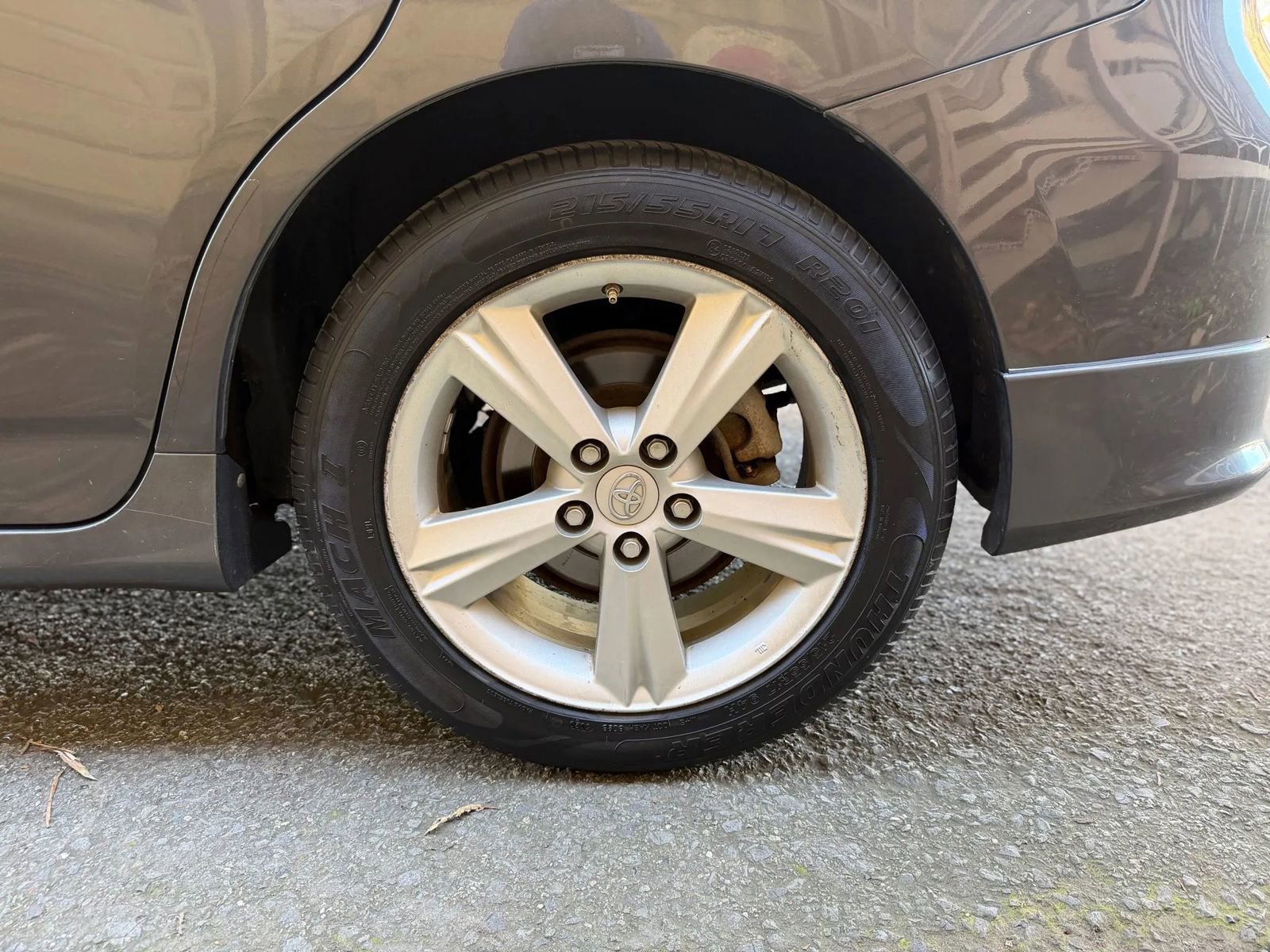 Used 2009 Toyota Matrix S image 38