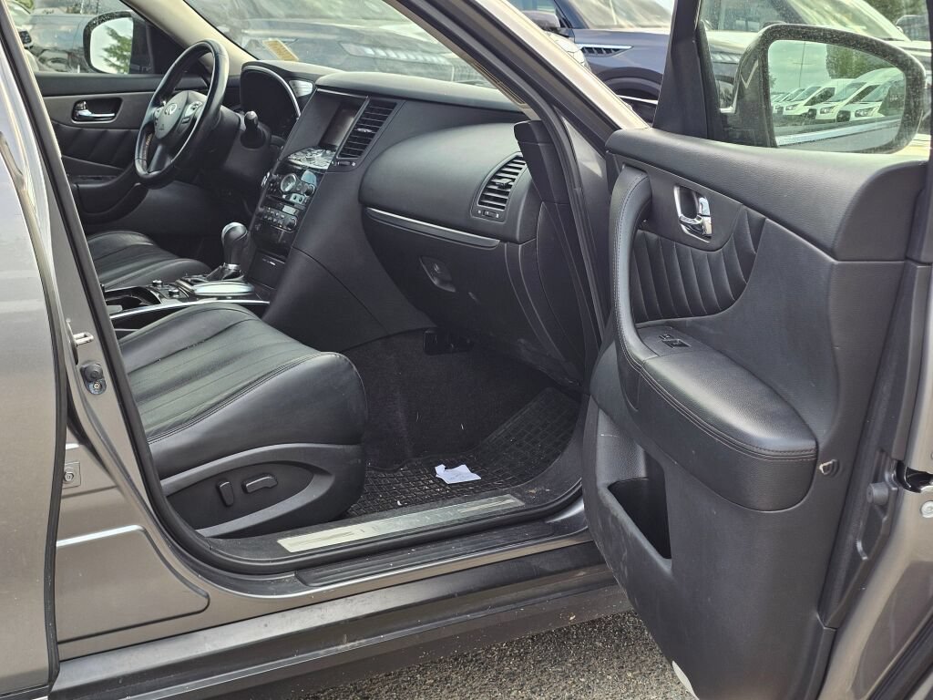 Used 2014 INFINITI QX70 AWD image 13