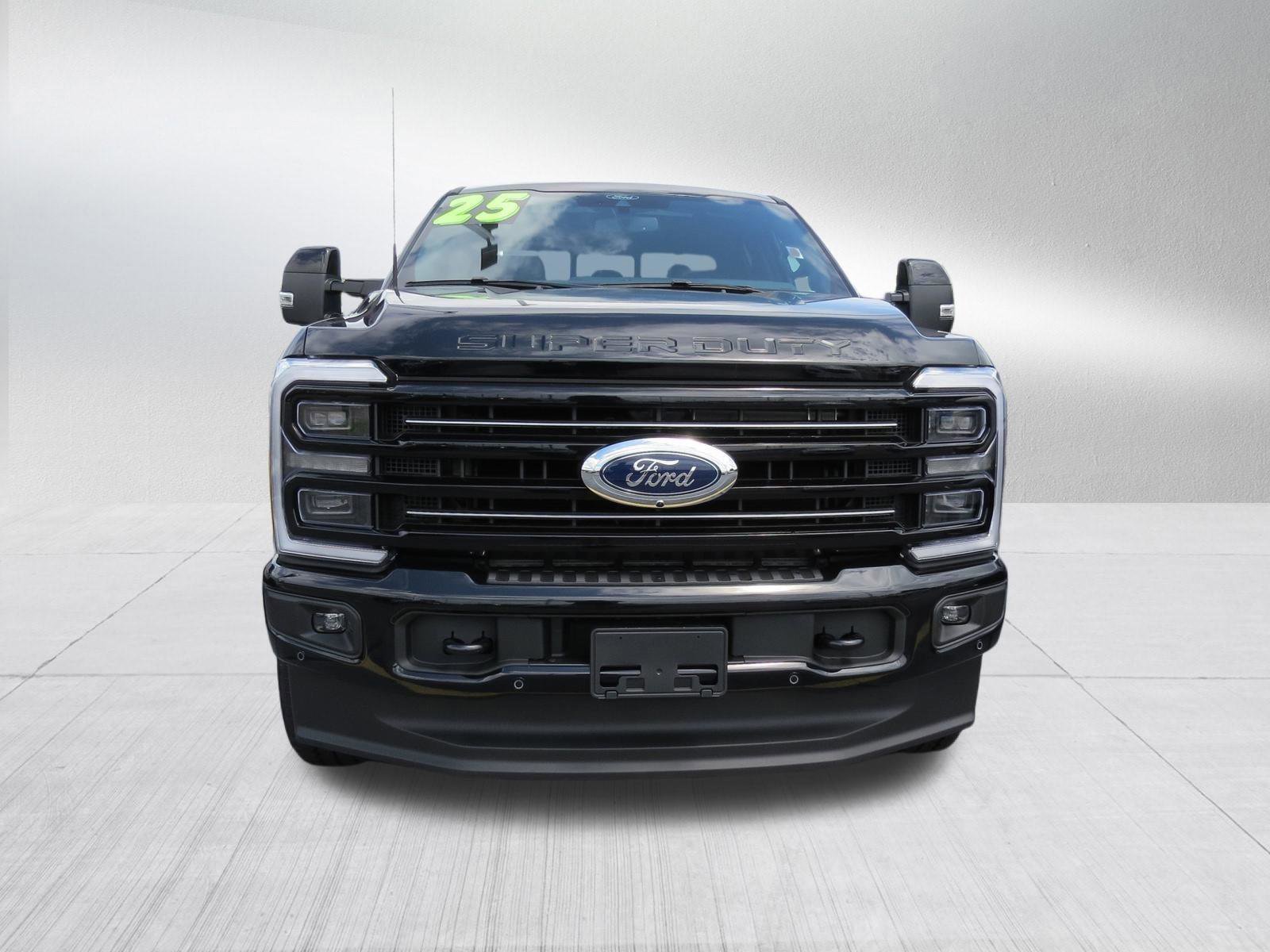 New 2025 Ford F250 Platinum image 3