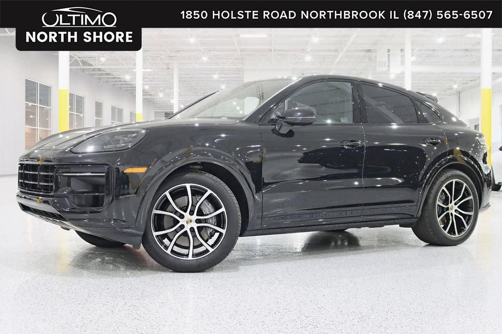 Used 2024 Porsche Cayenne Coupe AWD/4WD image 1