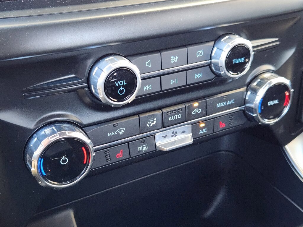 Used 2024 Ford F150 XLT w/ Equipment Group 302A MID image 22