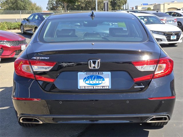 Used 2018 Honda Accord Touring image 5