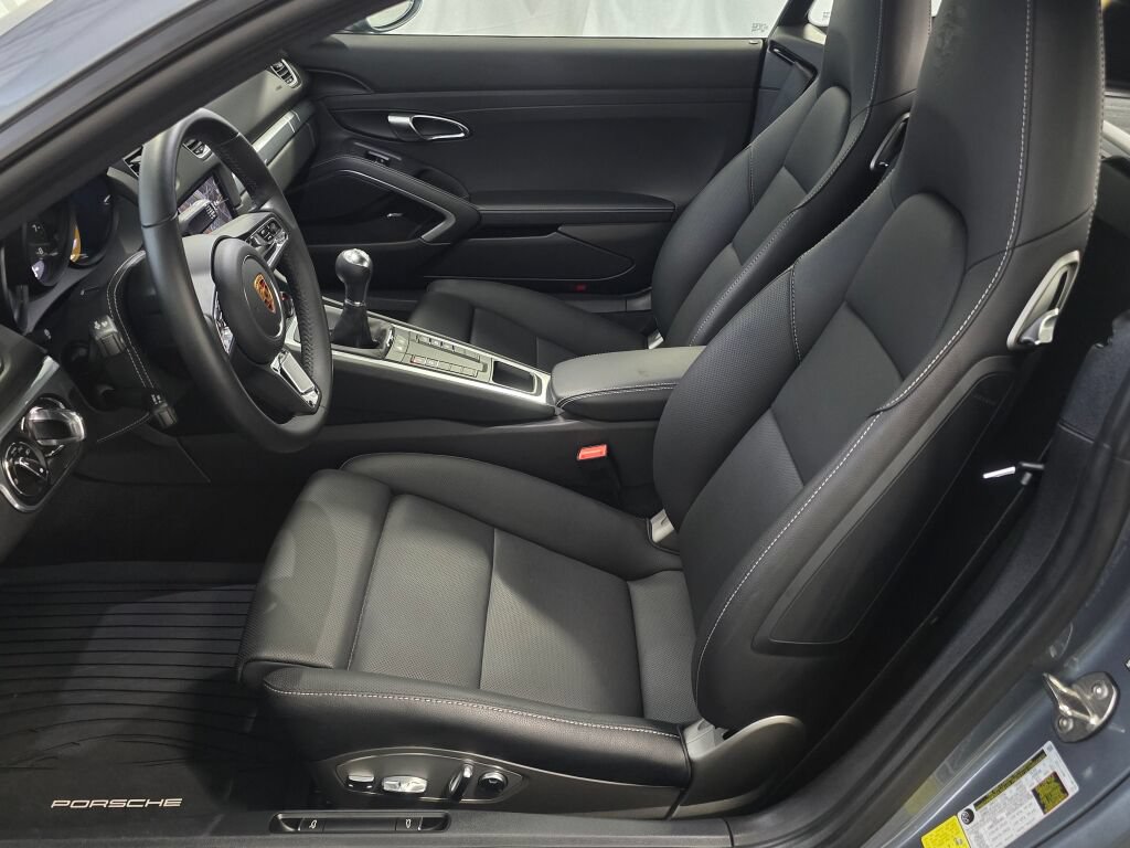 Certified 2025 Porsche 718 Cayman RWD image 14