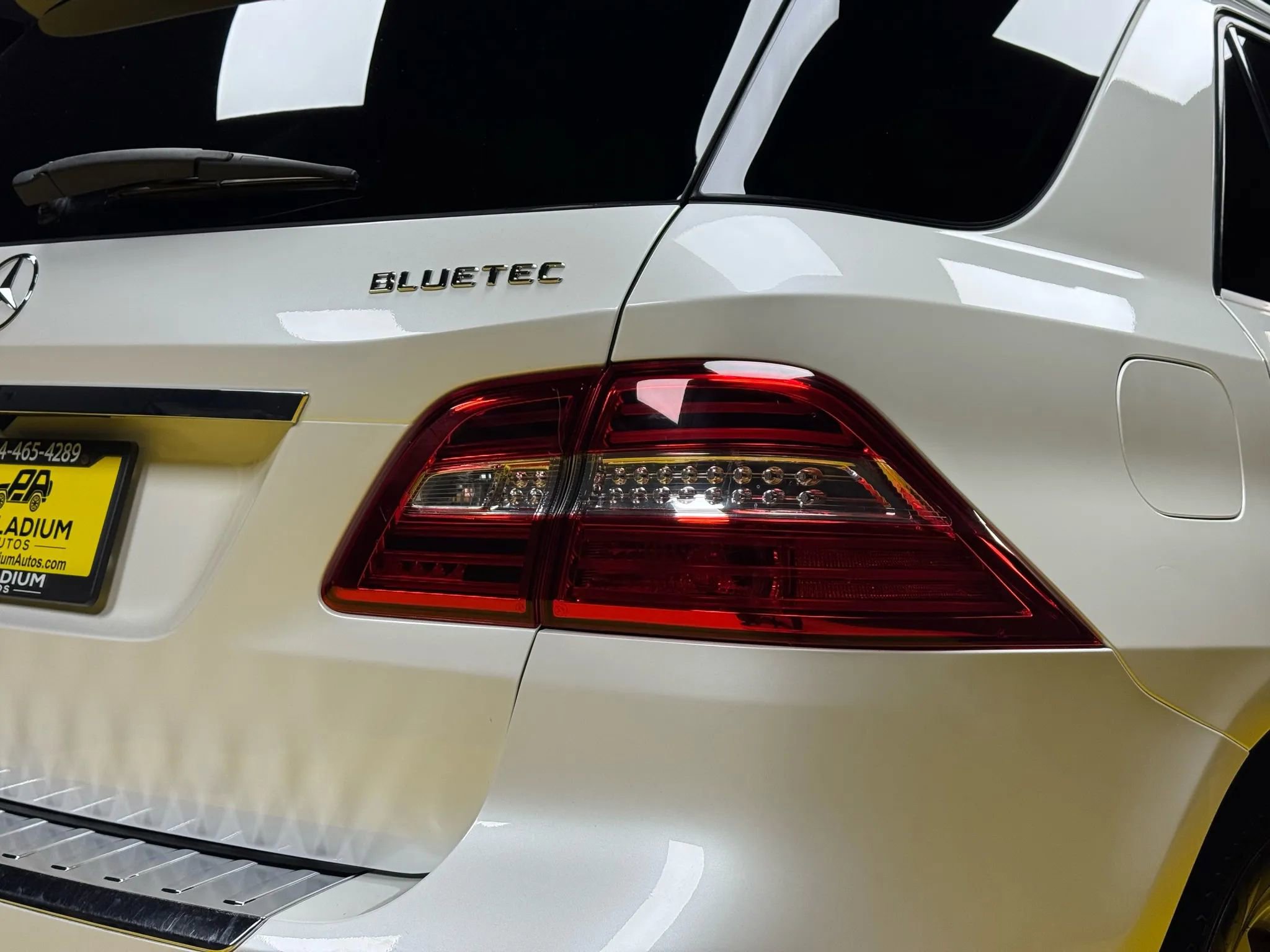 Used 2012 Mercedes-Benz ML 350 BlueTEC 4MATIC image 8