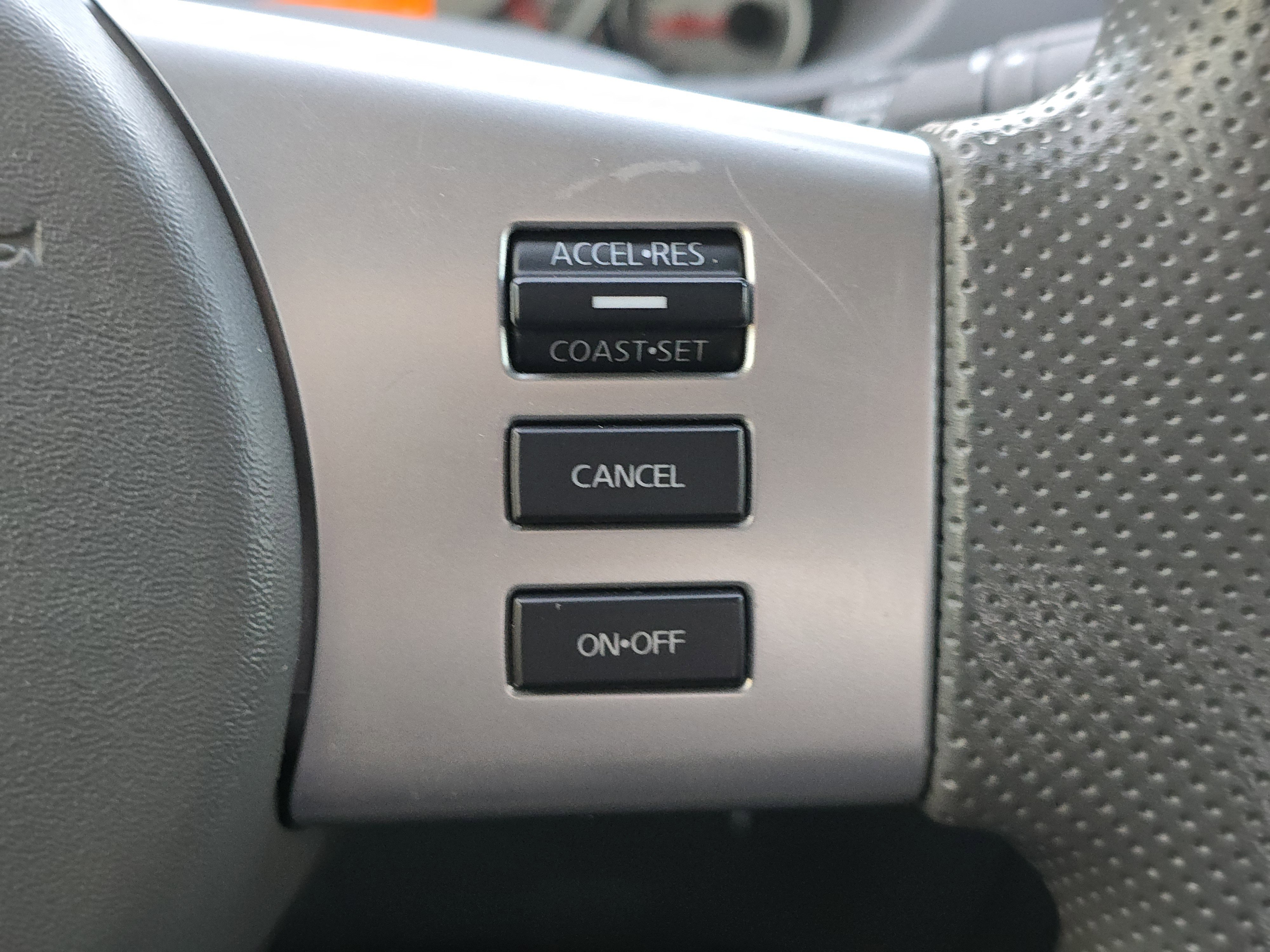 Used 2015 Nissan Frontier Desert Runner image 15