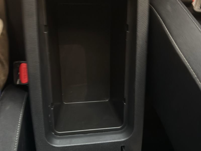 Used 2024 Nissan Altima 2.5 SV FWD image 18