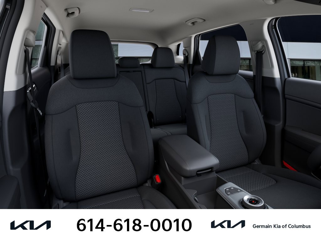 New 2027 Kia Sportage LX FWD image 18