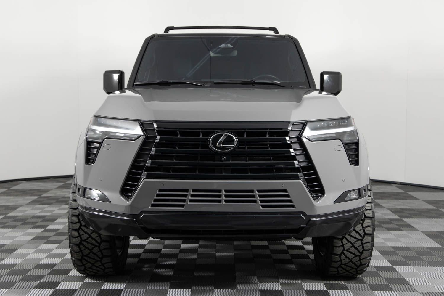 Used 2024 Lexus GX 550 w/ Accessory Package (2T) image 12