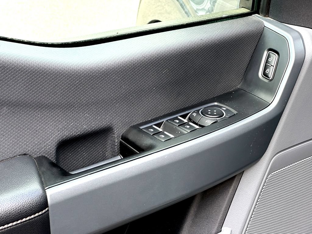 Used 2023 Ford F150 XLT AWD/4WD image 13