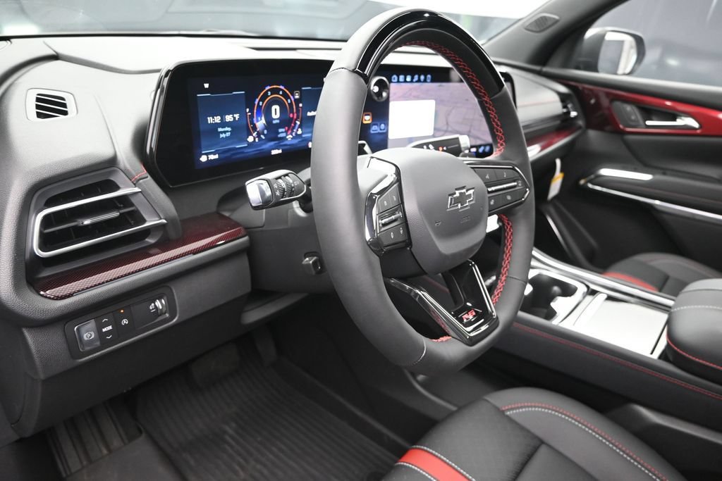 New 2026 Chevrolet Traverse RS w/ LPO, Floor Liner Package FWD image 12