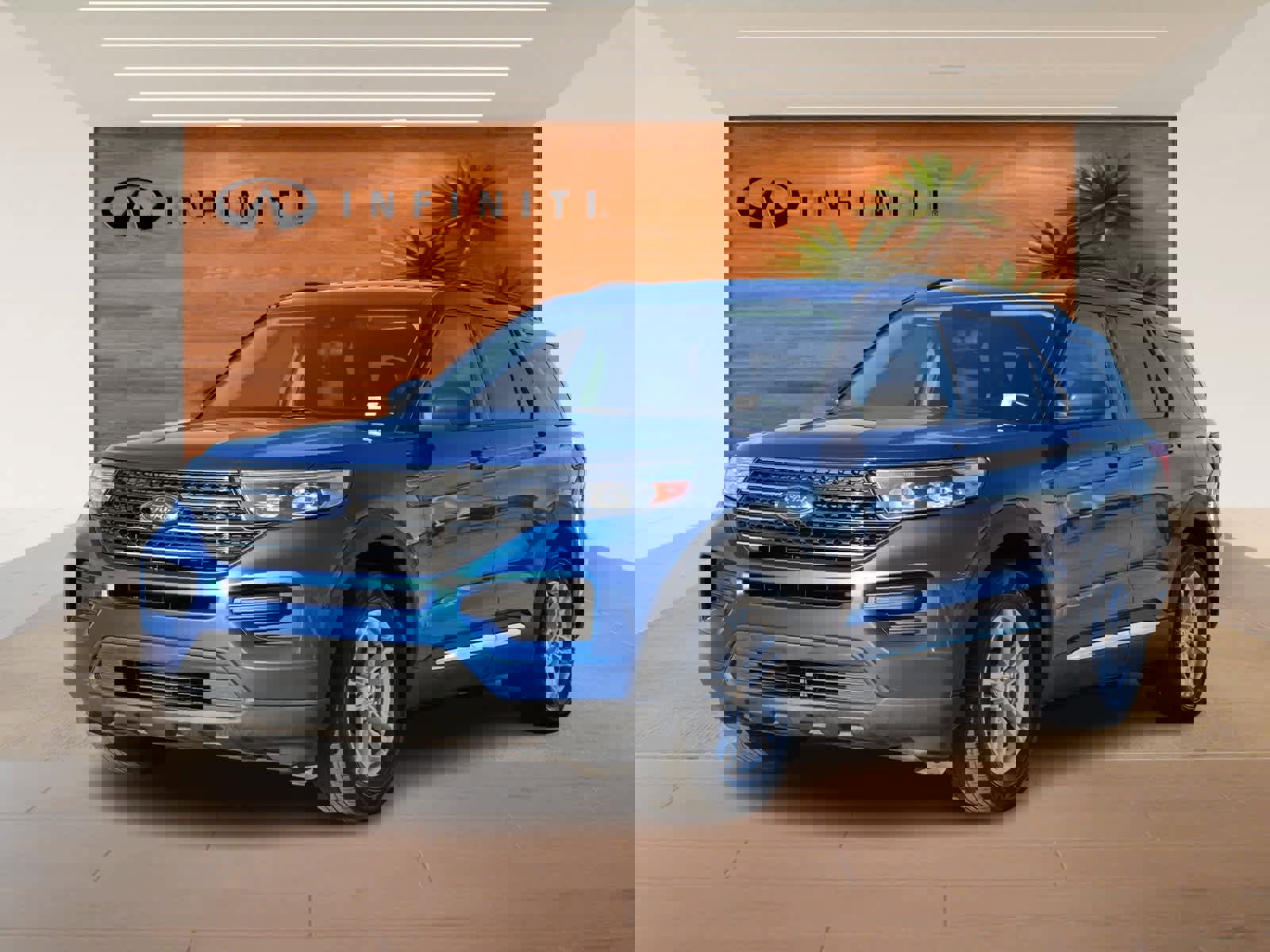 Used 2022 Ford Explorer XLT