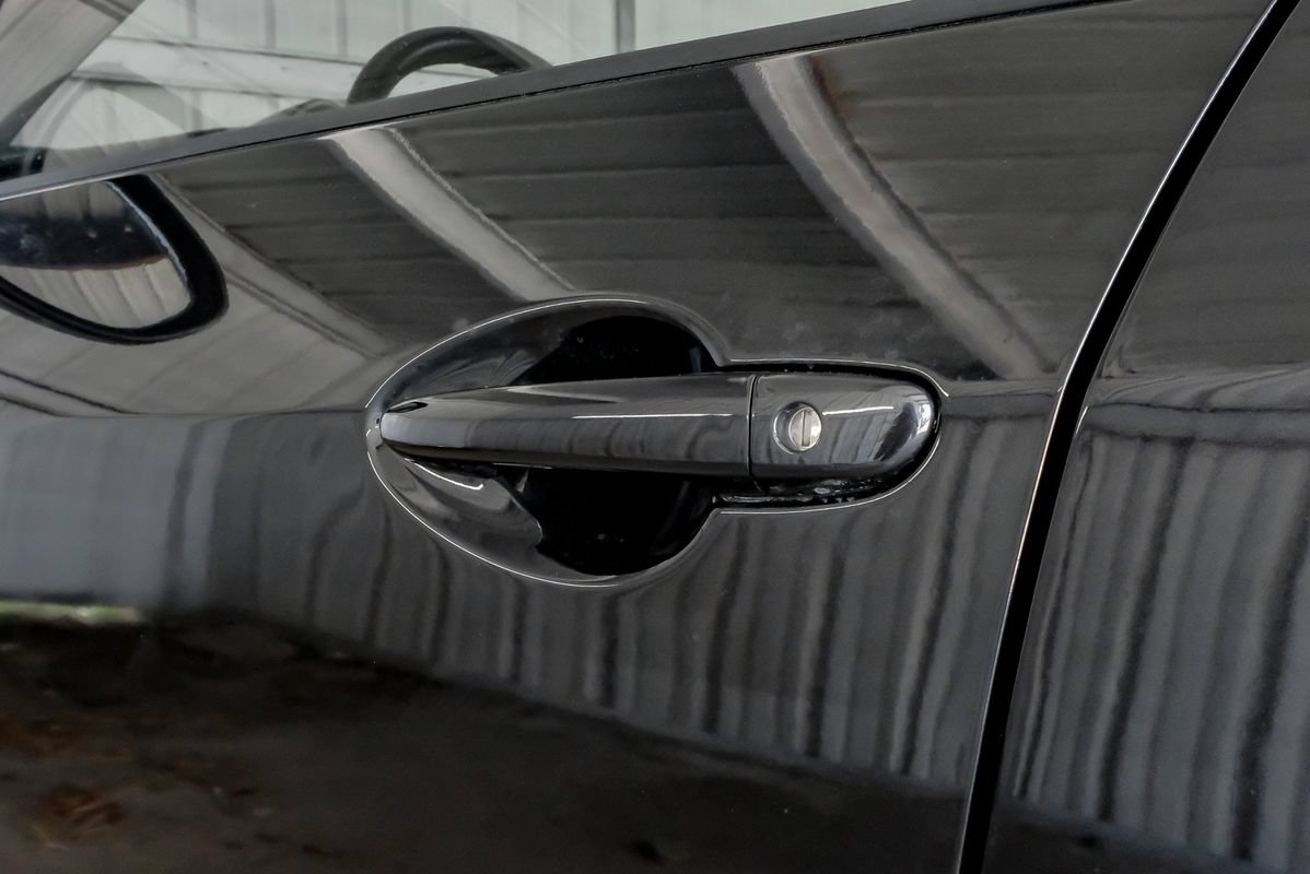 Used 2012 MAZDA MAZDA3 i Grand Touring w/ Tech Pkg FWD image 38