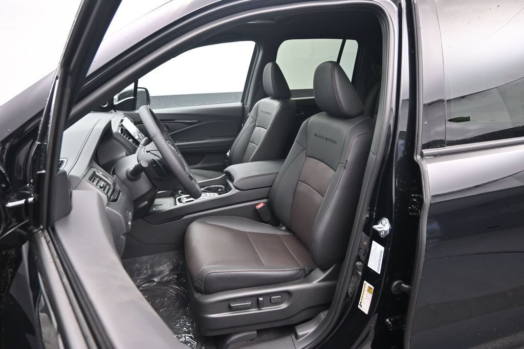 New 2026 Honda Ridgeline Black Edition image 17