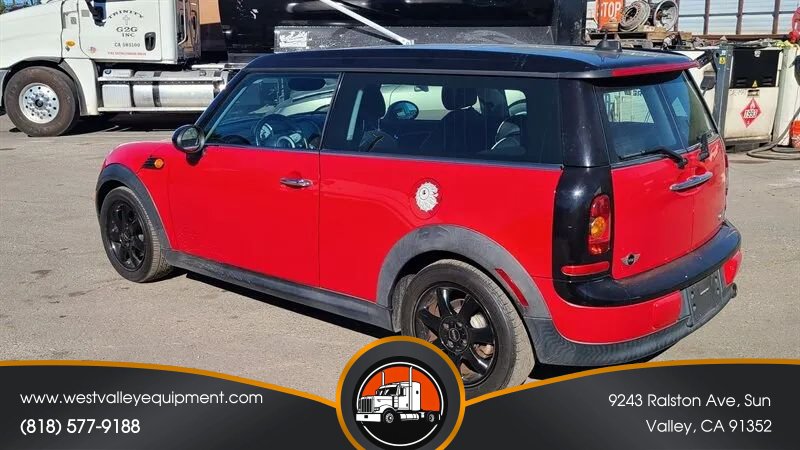 Used 2009 MINI Cooper Clubman Hardtop FWD image 5