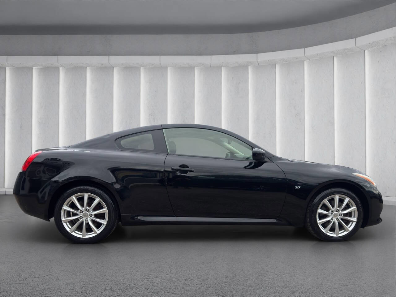 Used 2014 INFINITI Q60 AWD Coupe w/ Premium Package image 6
