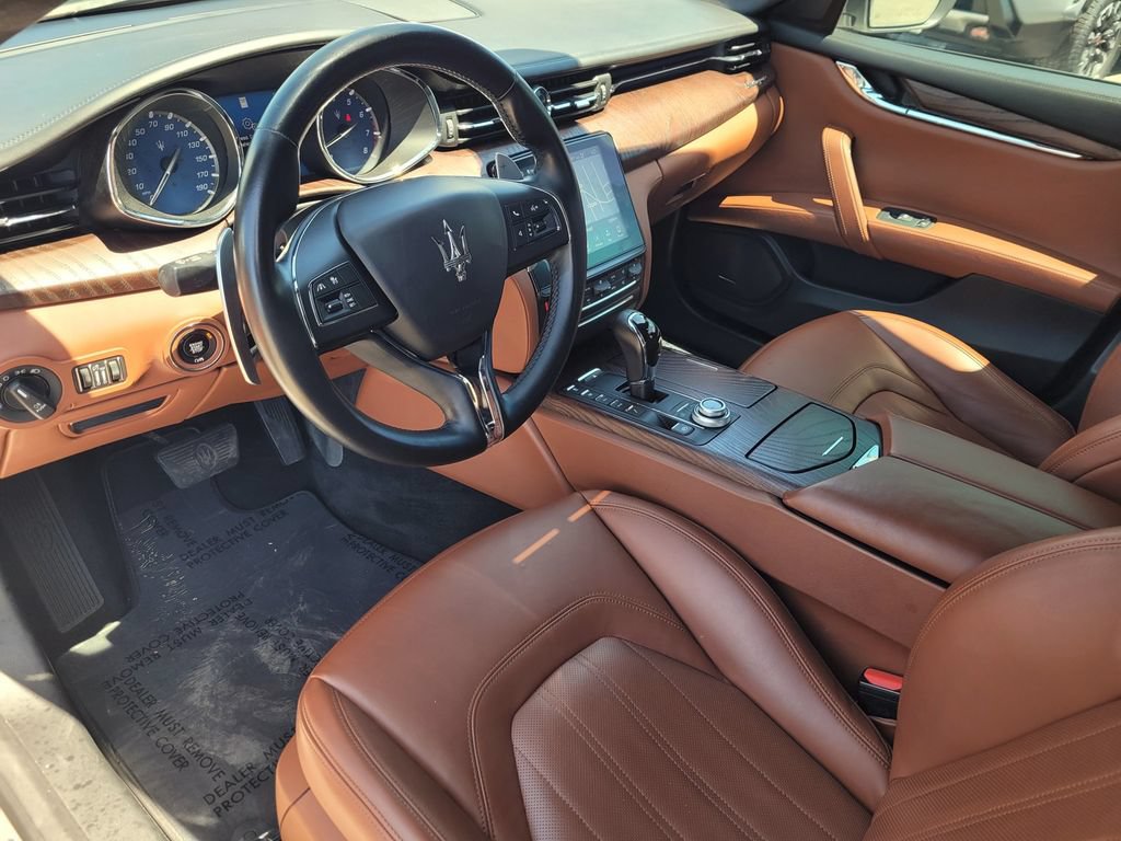 Used 2018 Maserati Quattroporte S GranLusso RWD image 10