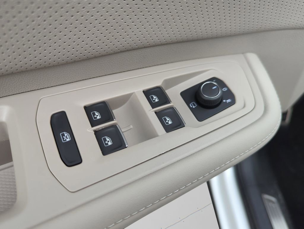 New 2026 Volkswagen Atlas SEL Premium R-Line image 47